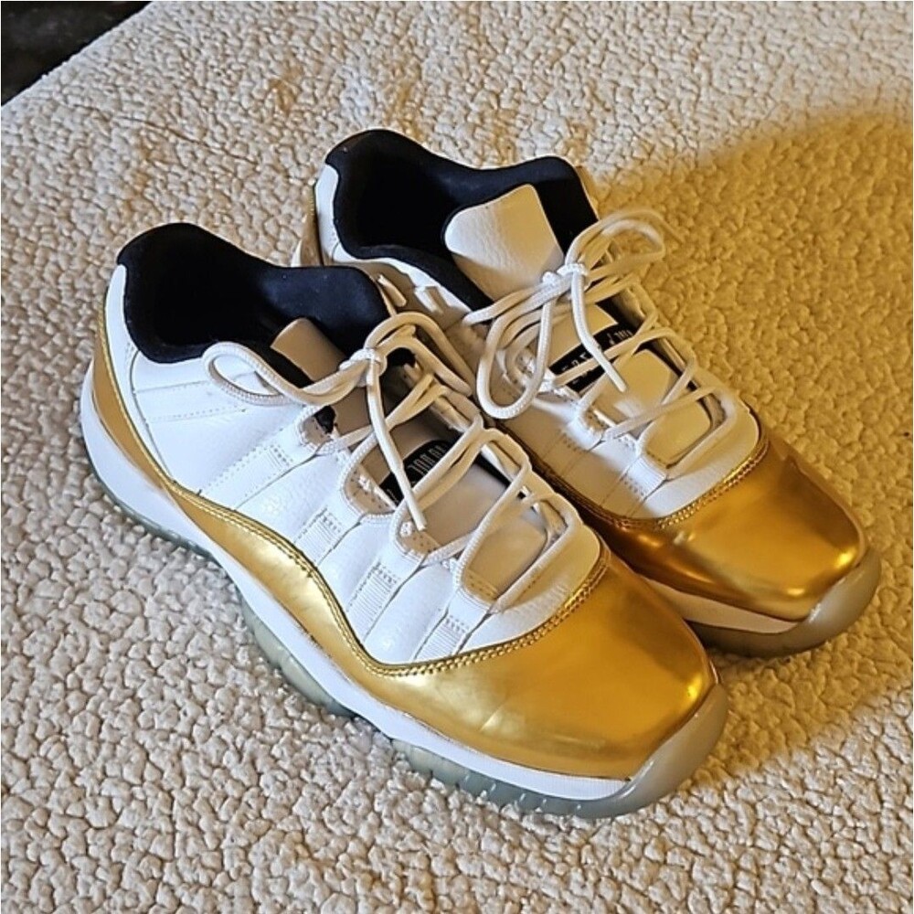Air Jordan 11 Retro Low 2016 CLOSING CEREMONY White Gold Men's 7, Women's 8.5-9